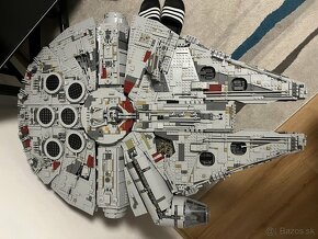 LEGO Star Wars Millennuim Falcon 75192 - 2