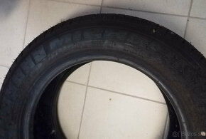 Predám letnú pneumatiku MICHELIN 195/65 R16 C - 2