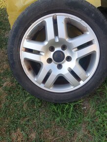 Predam 18 elekt+zimne gumy Vw Touareg 245/50 r18 PIRELLI - 2