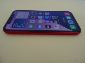 iPhone 11 64GB RED - ZÁRUKA 1 ROK - 2