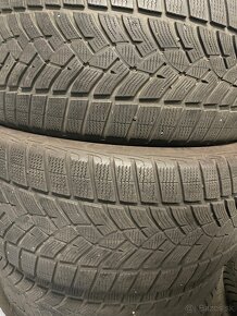 Zimné pneu Goodyear UltraGrip 275/45 R20 110V - 2