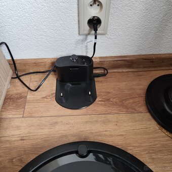 iRobot Roomba e5 - 2