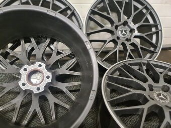 5X112 R19 AEZ 8.0J ET35 - 2