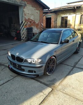 Predam bmw e460 coupe 320i 125kw - 2