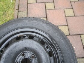 15" plechové disky Škoda Fabia 2,3 so zimnymi pneu 185/60R15 - 2