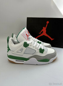 Nike SB x Jordan 4 Retro SP Pine Green - 2