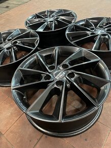 5x112 R16 aludisky borbet - 2