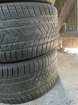 Zimne pneumatiky 315/35 R20 2 kusy - 2