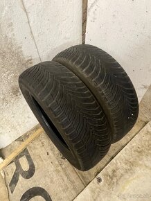 MICHELIN 185/60 R15 2022 2x=50€ - 2