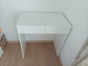 Brimnes toaletny stolik Ikea - 2