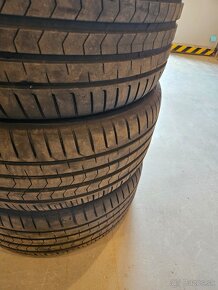 Letné Pneu 245/40R18 - 2