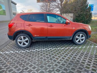 Nissan Qashqai j10 2.0 DCI - 2