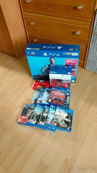 Playstation 4 konzola v originálnom balení s videohrami - 2