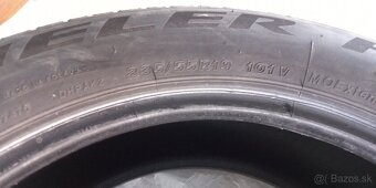 Bridgestone RFT 235/55 R19 - 2