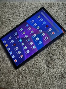 lenovo tab m10...64gb - 2