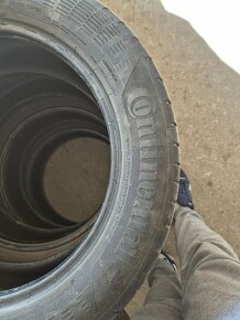 215/55 R17 - 2