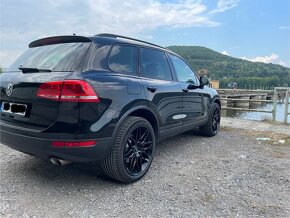 Volkswagen touareg BLACK 2014 webasto - 2