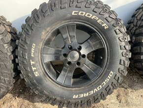 PNEU Cooper 285/70 R17 + ALU DISKY 6x139.7 R17 - 2