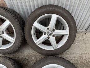 16" Elektrony original VW so zimnymi pneu 205/55 R16 - 2