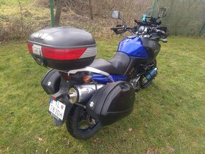 Suzuki DL 650 V strom - 2