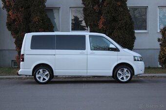 VW T5.1 2,0TDI 9miest BUS - 2