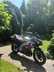 Aprilia Tuono 125 - 2