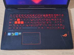 Herny notebook 17" Asus Republic of Gamers - 2