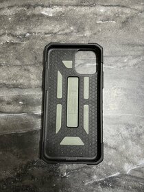 kryt UAG IPHONE 11Pro - 2