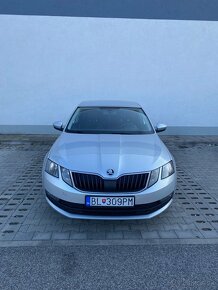 Škoda Octavia 3 (1.6 - 85KW) - facelift - r.v. 8/2017 - 2