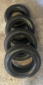 Predam 4ks zimne pneu 225/65 R17 Yokohama Bluearth - 2