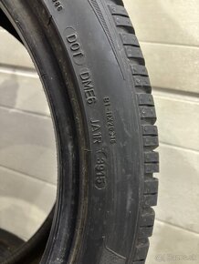 DUNLOP 235/45 r19 99V zimné - 2