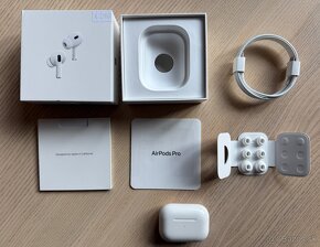 Apple AirPods Pro (2. generácie) s MagSafe puzdrom - 2