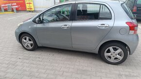 Toyota Yaris 1,33 VVTi ,r.v. 2010 - 2