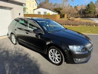 Škoda Octavia 2.0 TDI 110kW DSG Xenony Navigace - 2