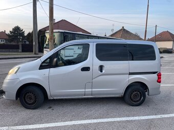 Nissan NV200 Combi - 2