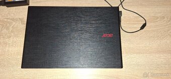 Notebook Acer Aspire E15 E5-573G-C81D - 2