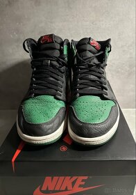 Nike Air Jordan 1 - 2