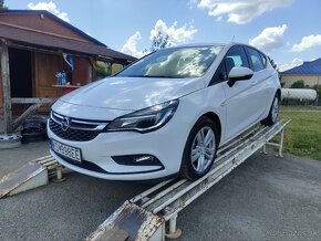 Opel Astra K 2017 1.6 cdti - 2