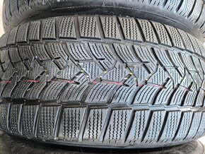 235/55 r19 zimné 4 ks DUNLOP dezén 7,1 - 6,1 mm - 2