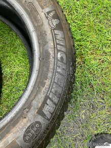 __Zimne pneu Michelin 215/60 R16 - 2