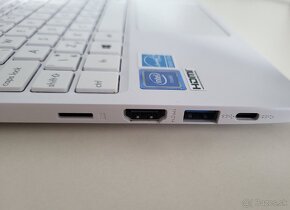 ASUS E203 11,6" - mininotebook - 2