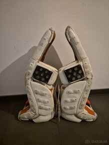 Brankárske betóny CCM ExtremeFlex PRO 36+2 hokejbal - 2