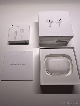 Apple AirPods Pro 1st Gen - 2