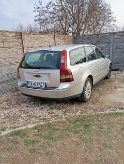 Predám volvo V50 2.0d 100kw - 2