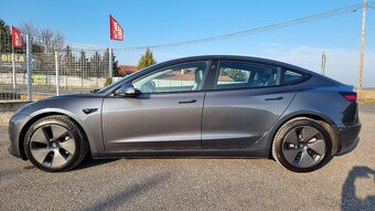 Tesla Model 3 82kWh 4x4 366 kW za 27.634,-€ bez DPH - 2