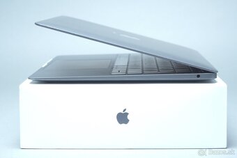 ZÁRUKA/Macbook Air 13.3"/I5 1.6GHZ/8GB RAM/128GB SSD/CZTOP - 2