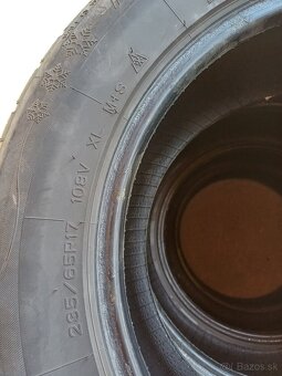 235/65r17 - 2