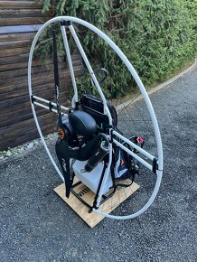 Predam paramotor krosnu Vittorazi Moster - 2