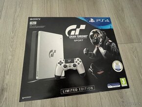 Playstation 4 Gran Turismo - 2