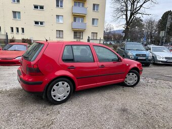 Volkswagen Golf 1,4i  55kW - 2